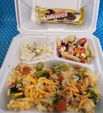 Feeding the hungry in Detroit MI 6/16/2020