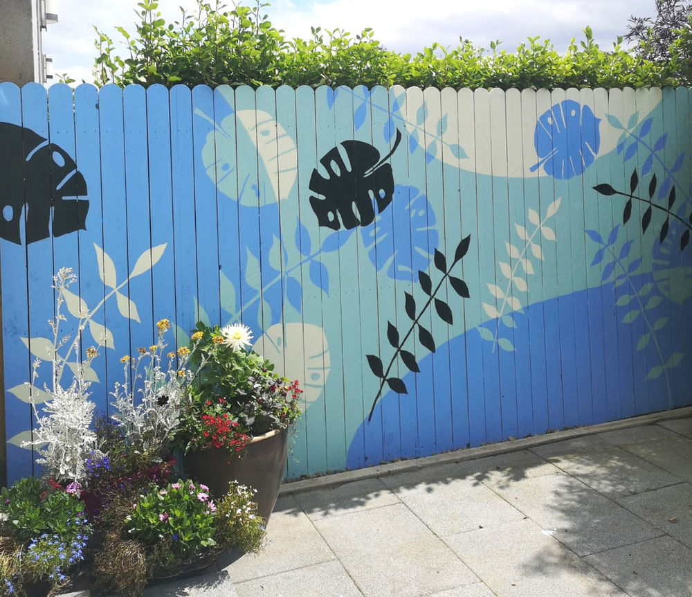 Creating an Outdoor Fence Mural