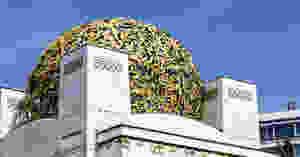 In the Secession - the art nouveau museum you can see the Beethoven Frieze, created by Gustav Klimt in 1902