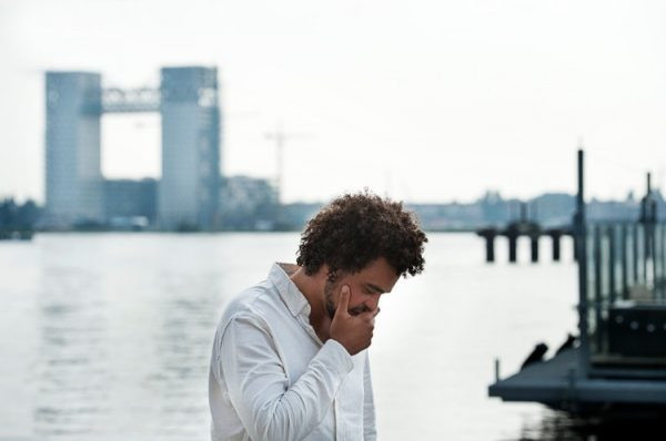 Vrijdagavond de nieuwe single van Maximé