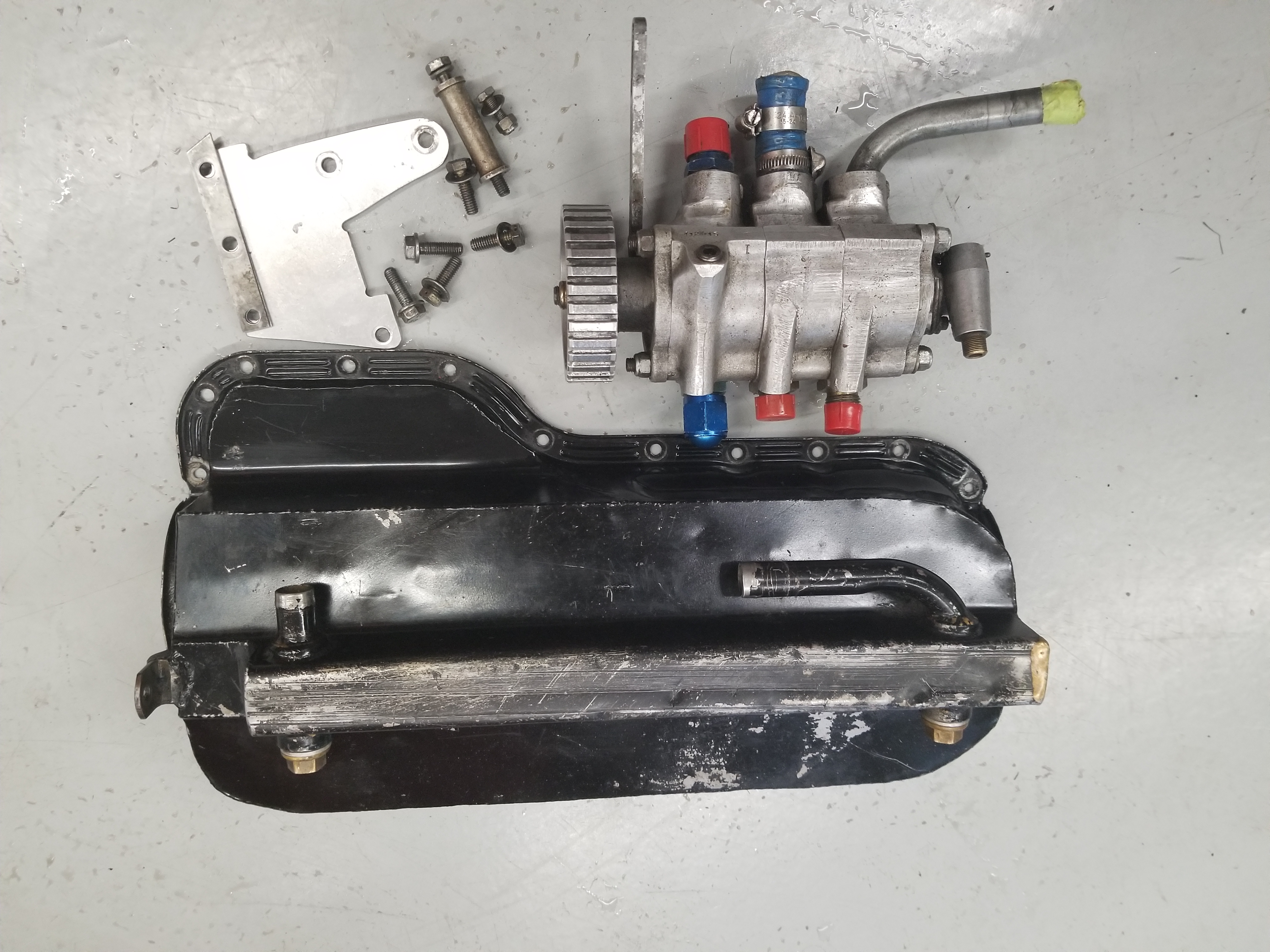 Dry sump pan and pump $600 obo content media