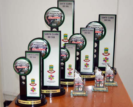 Baile com entrega da premiação encerra o Campeonato Municipal de Bolão de Mesa