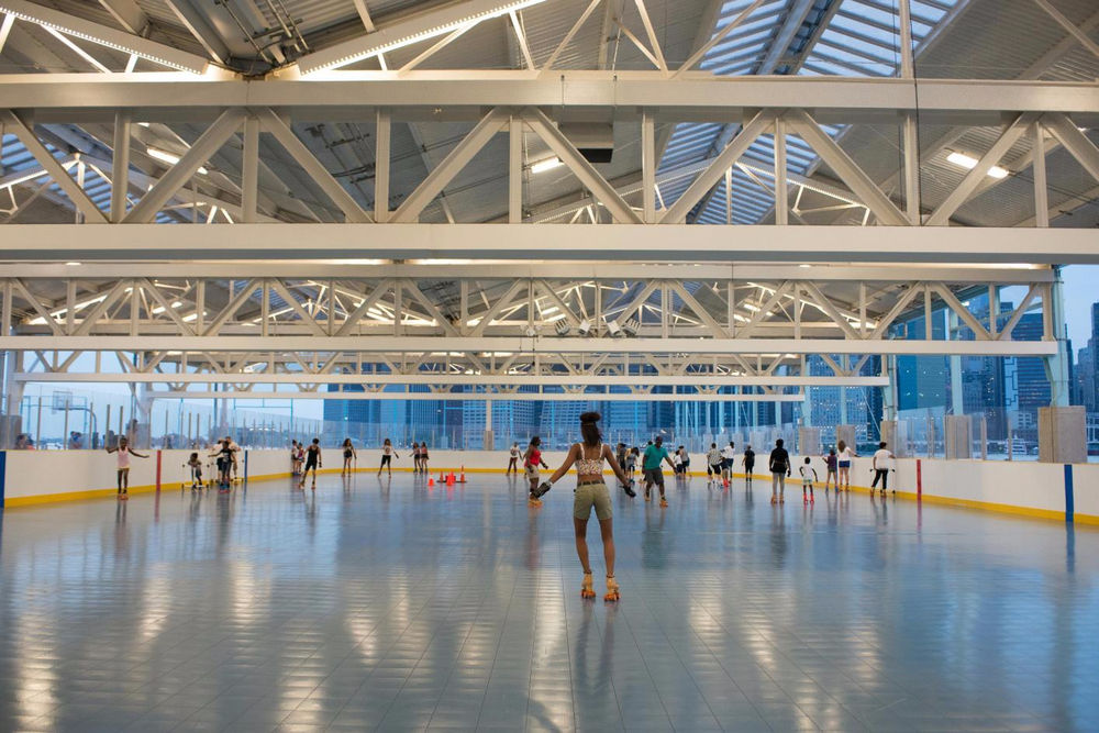 The best roller skating in NYC for kids
