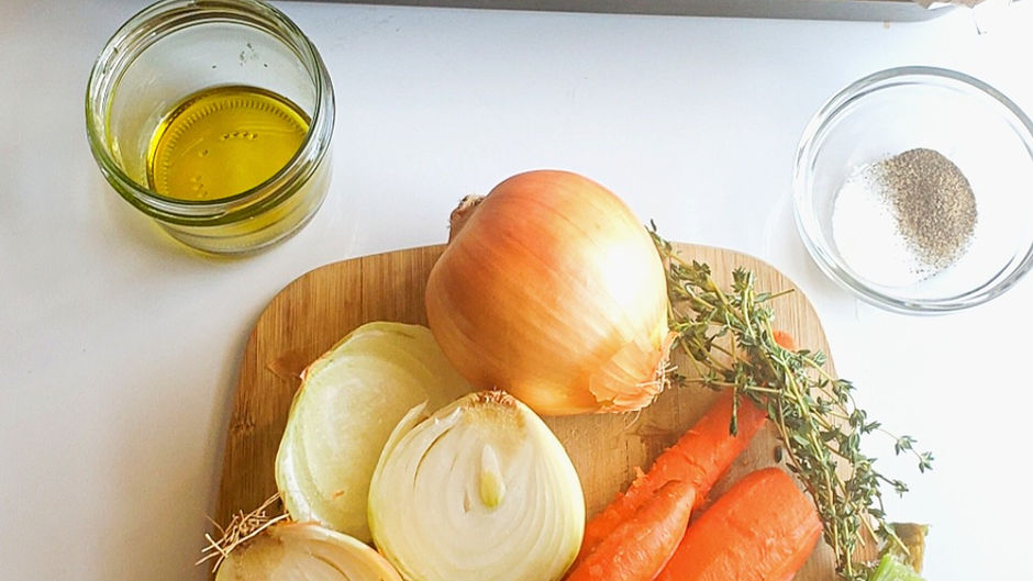 Homemade Chicken Stock Recipe