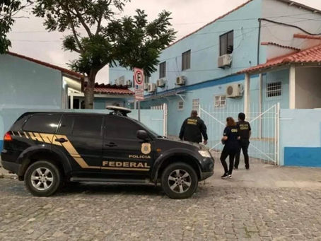 MANDADOS DE BUSCA E APREENSÃO SÃO CUMPRIDOS PELA PF NA SAÚDE DE CABO FRIO