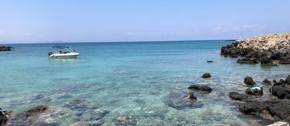 Nhặt lá đá ống bơ nhiều tập
Có gì ở Stravos ? 