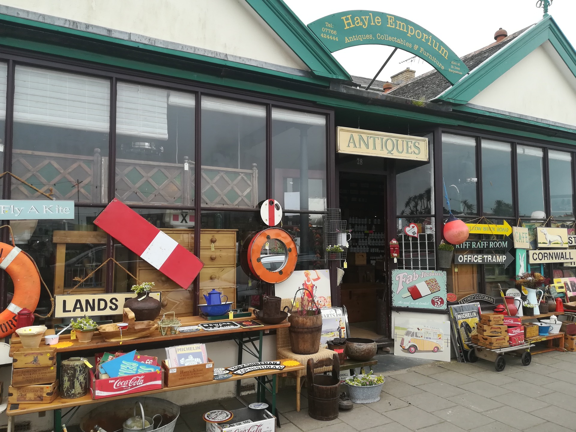 Hayle Emporium, St.Ives Bay. Brocante sourced worldwide content media