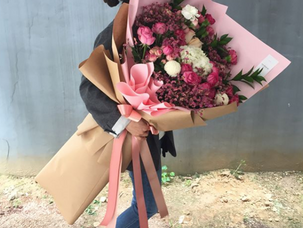 How Koreans Say I Love You in a Really BIG Way