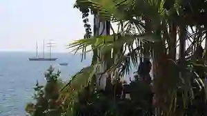 mer port nessebar