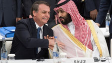 Bolsonaro conhece a sua alma gêmea, o príncipe saudita (por Érico Bomfim)