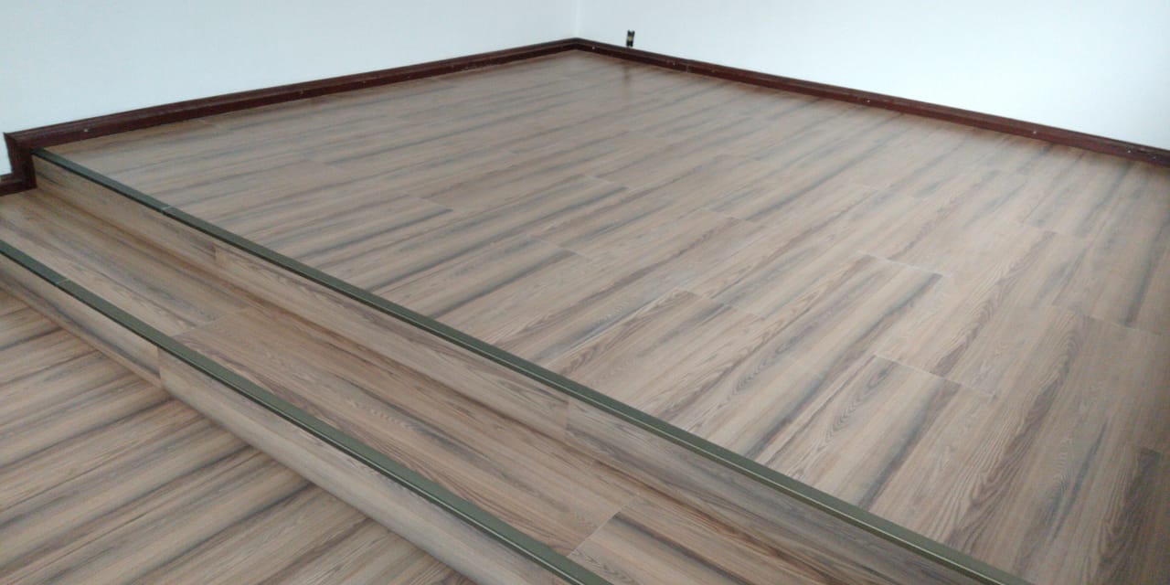 Piso laminado Carvalho Chamonix — foto 7