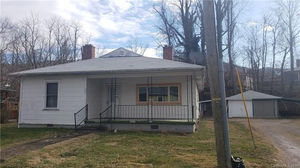 142 Edwards Avenue Swannanoa Nc 28778 Mls 3470625