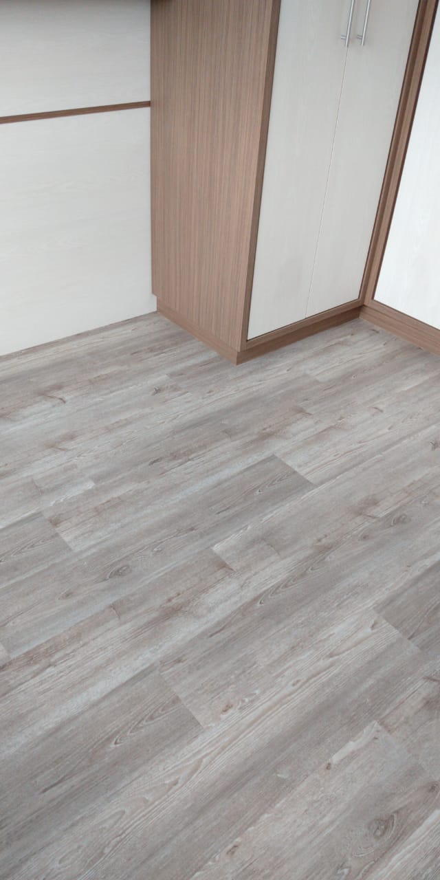 Piso de PVC - Carvalho Platino — foto 4