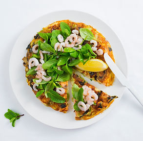 Sultingas omletas-pica su šviežia lašiša (Receptas)