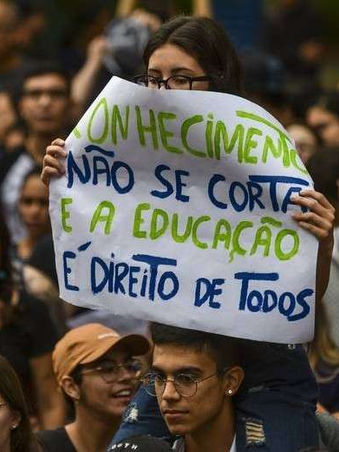 Utopia da Manutenção: o “povo” está nas ruas