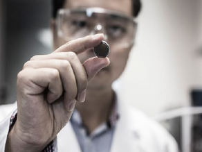 Tuz, depolama pillerini aşırı şarj edebilir