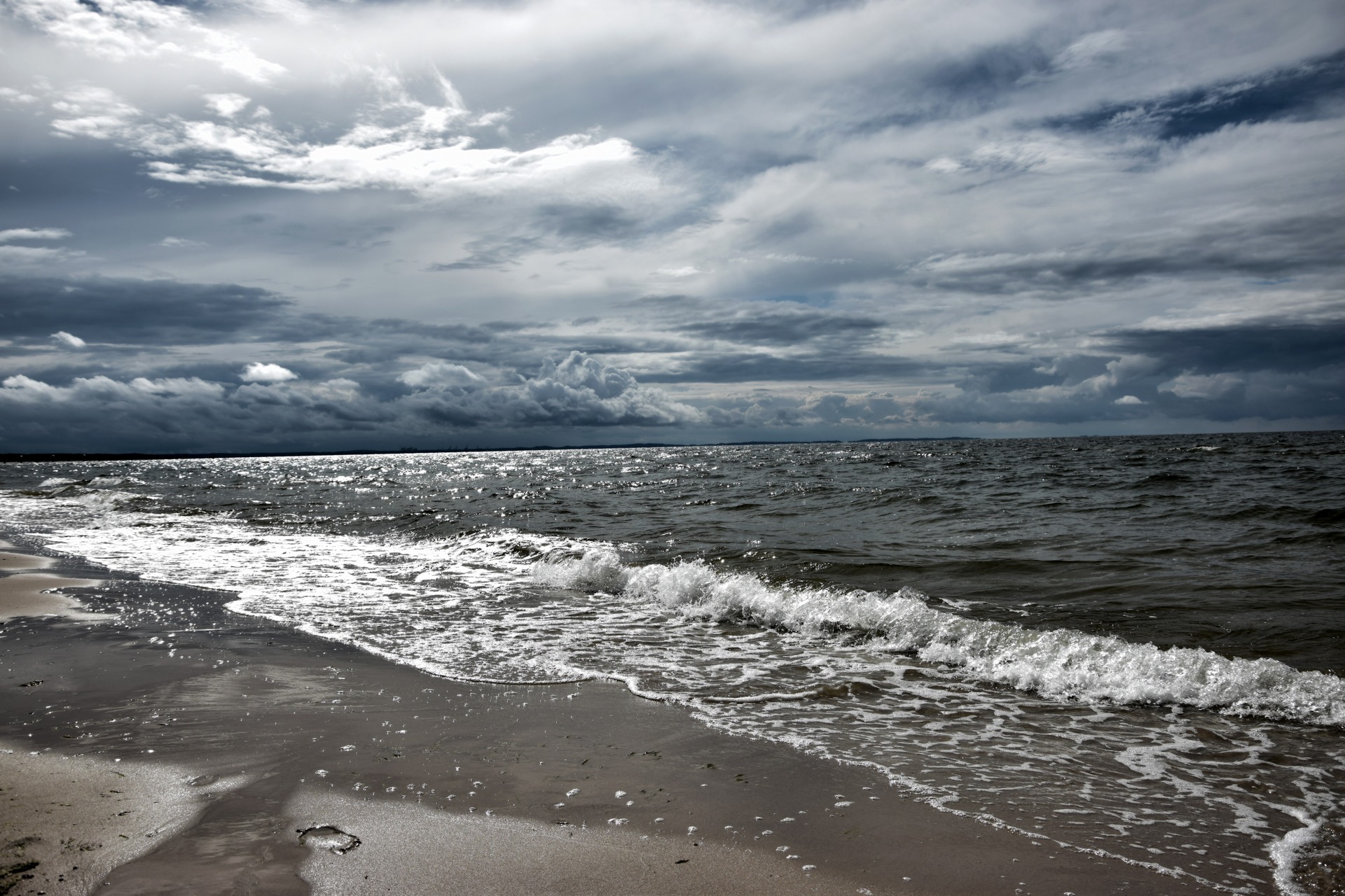 Useful weather & tide info links content media
