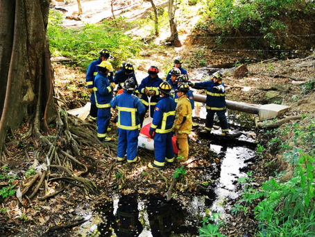 BOMBEROS CLAUSURAN CAPACITACIÓN DE MATERIALES PELIGROSOS.