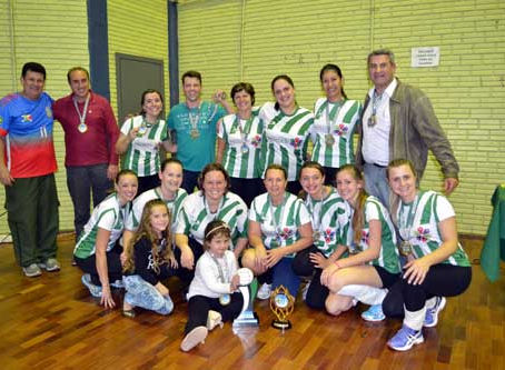 Santa Clara do Sul conquista o título no vôlei e Progresso levanta a taça no futsal