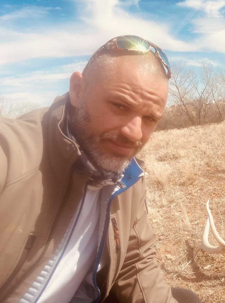 ETalk.TV LIVE with special guest Ryan Burns | etalk