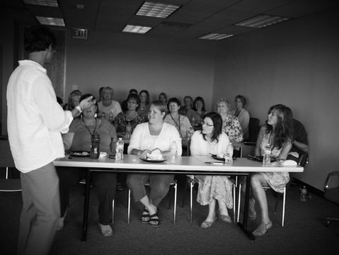 did you know franklin is a professional speaker ?
