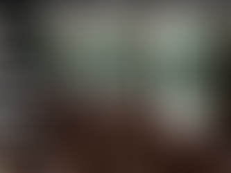 【Business English - 34】How Starbucks Became An $80B Business (星巴克如何成為企業巨獸) 