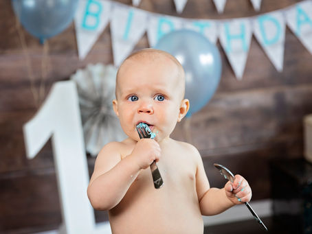 Theodore's Newsboy Cake Smash