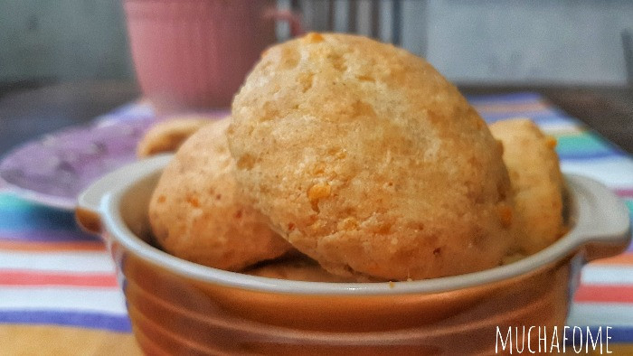 Pão de tapioca com provolone