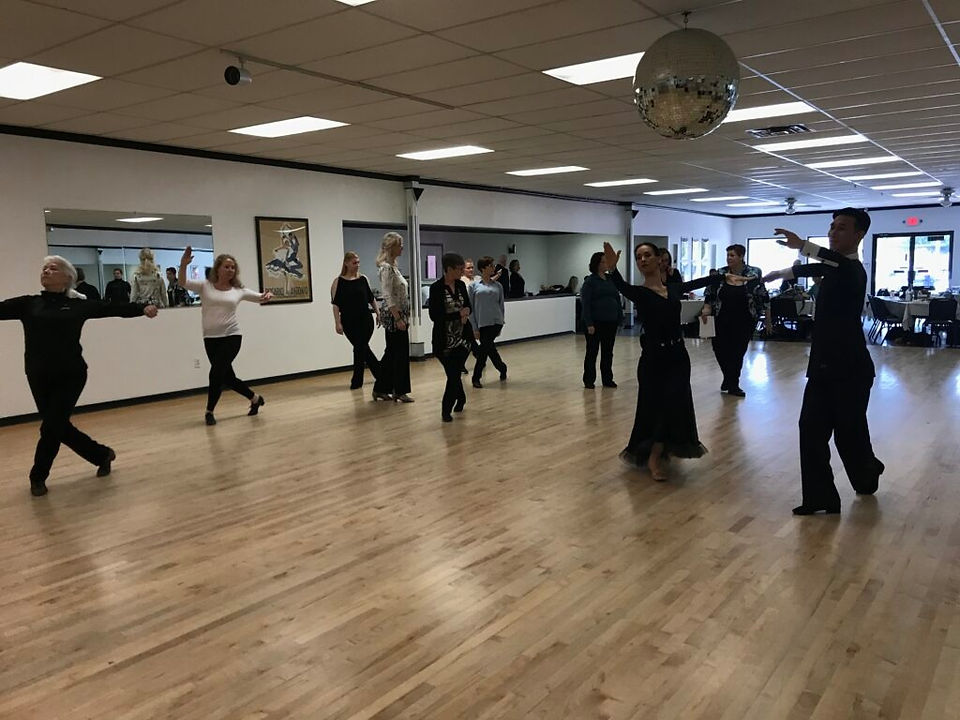Esther Don's Tango Lecture with Jang & Adele