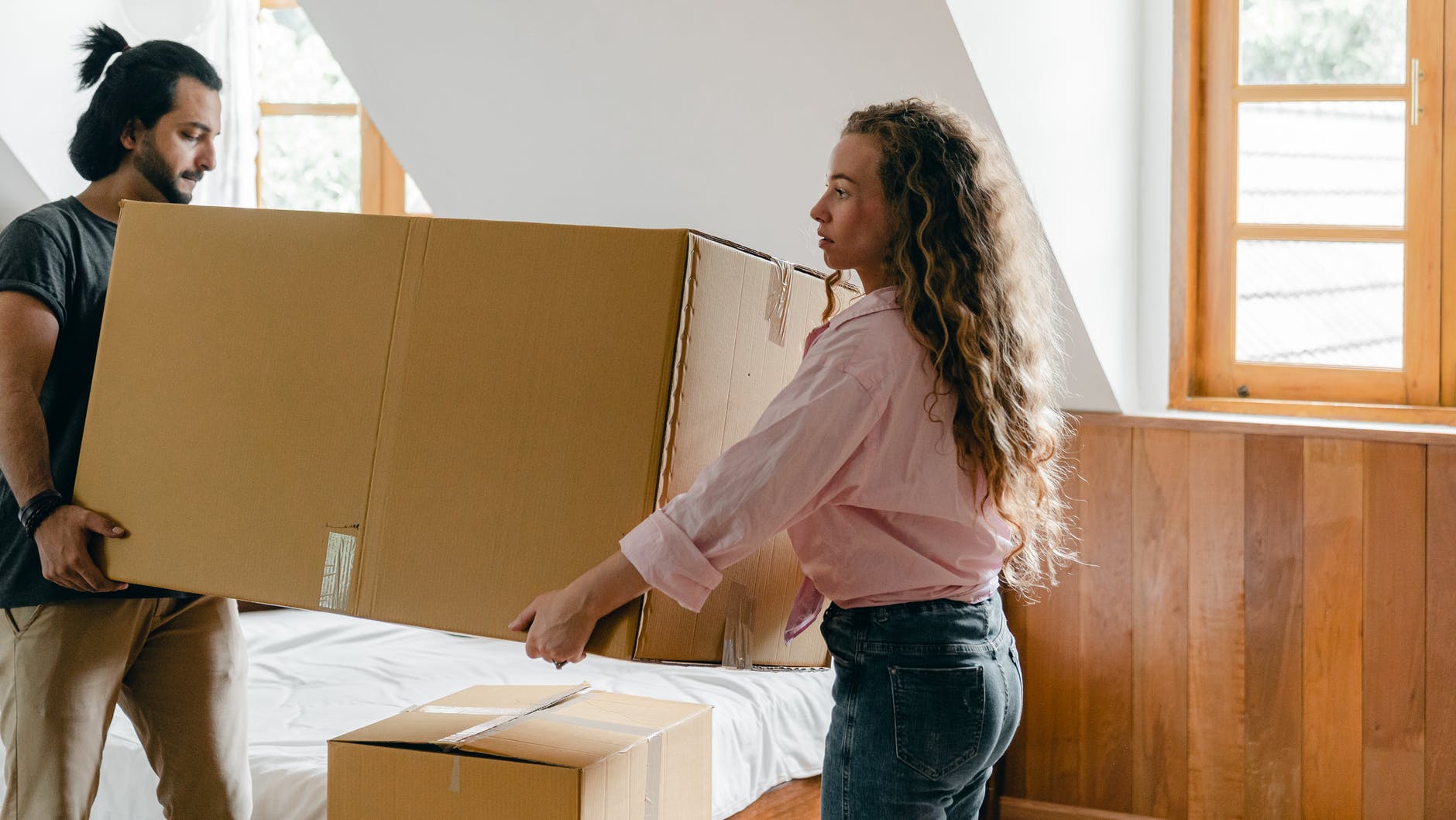 Overcome the Fear of Relocation with Professional Help on Your Side content media