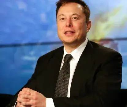 Elon Musk Bombed Apple Over Troubled iOS Updates