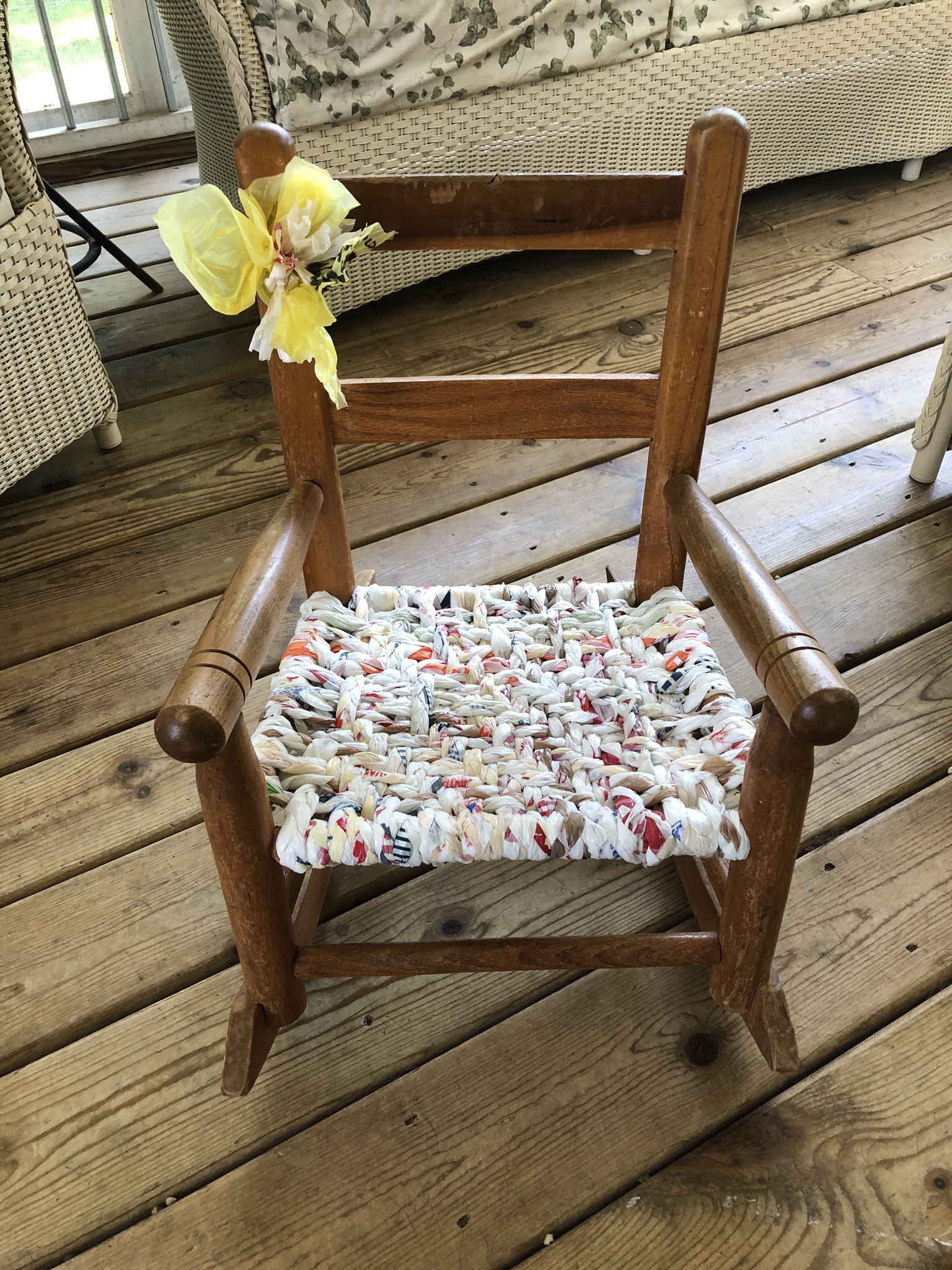 Weaving with plastic bags content media