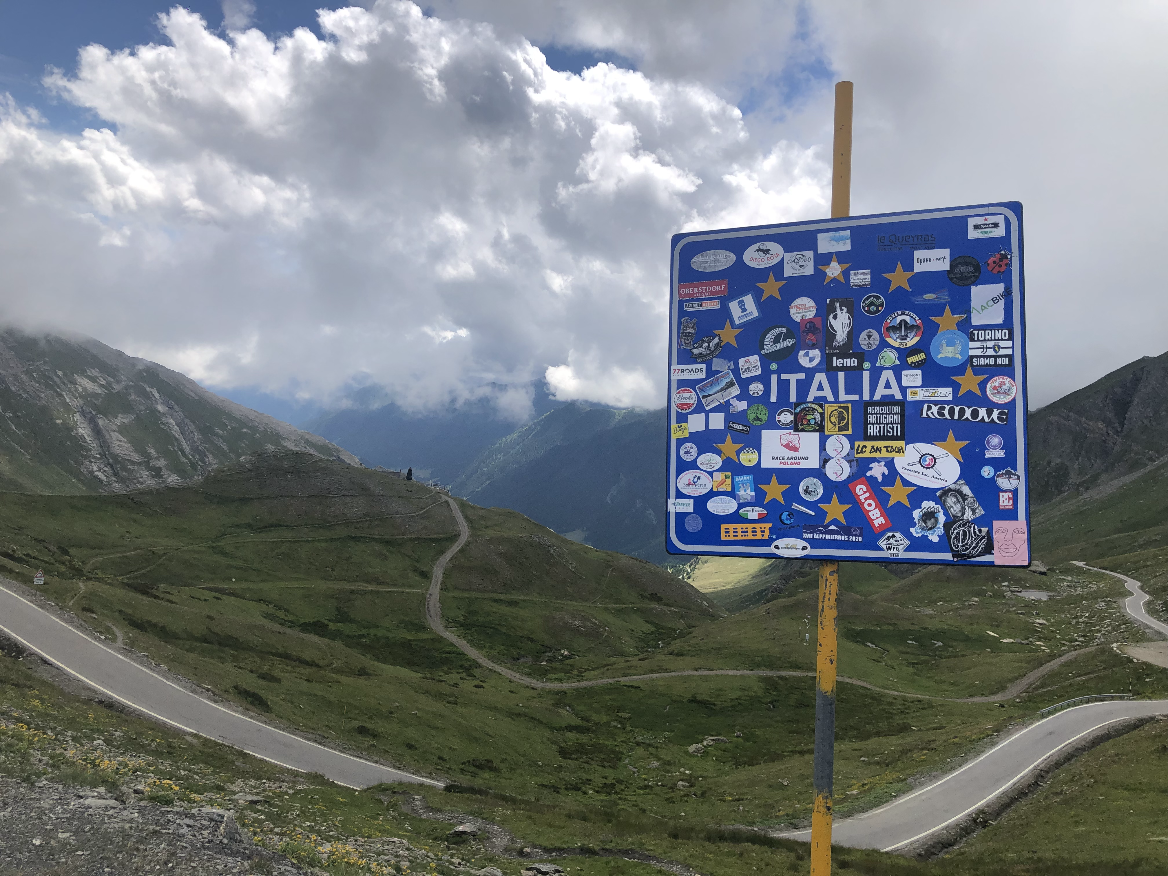 Souvenirs des dolomites en période de pass sanitaire content media