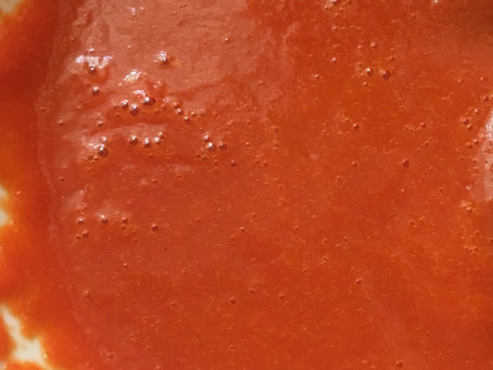 5 Ingredient sriracha style hot sauce