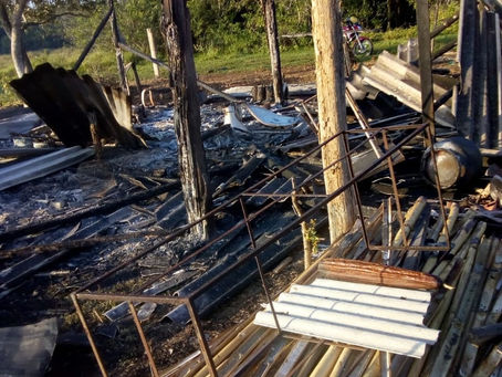 POLICIAIS MILITARES SÃO BALEADOS EM ASSENTAMENTO RURAL DURANTE CONFRONTO EM SÃO PEDRO DA ALDEIA