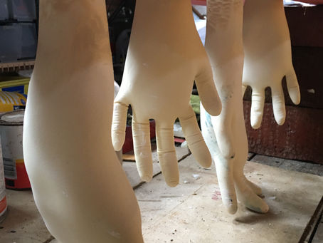 Week 15 - No Sculpture Workshop this week. So more hands and gloves.