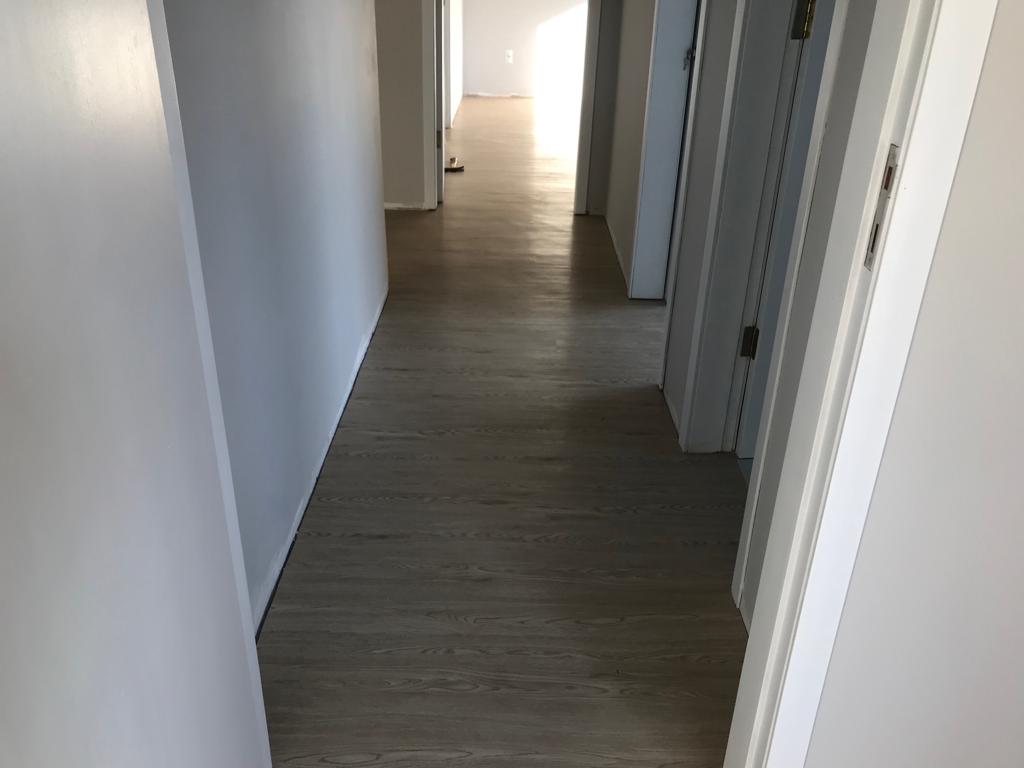 Piso de PVC Canela — foto 4