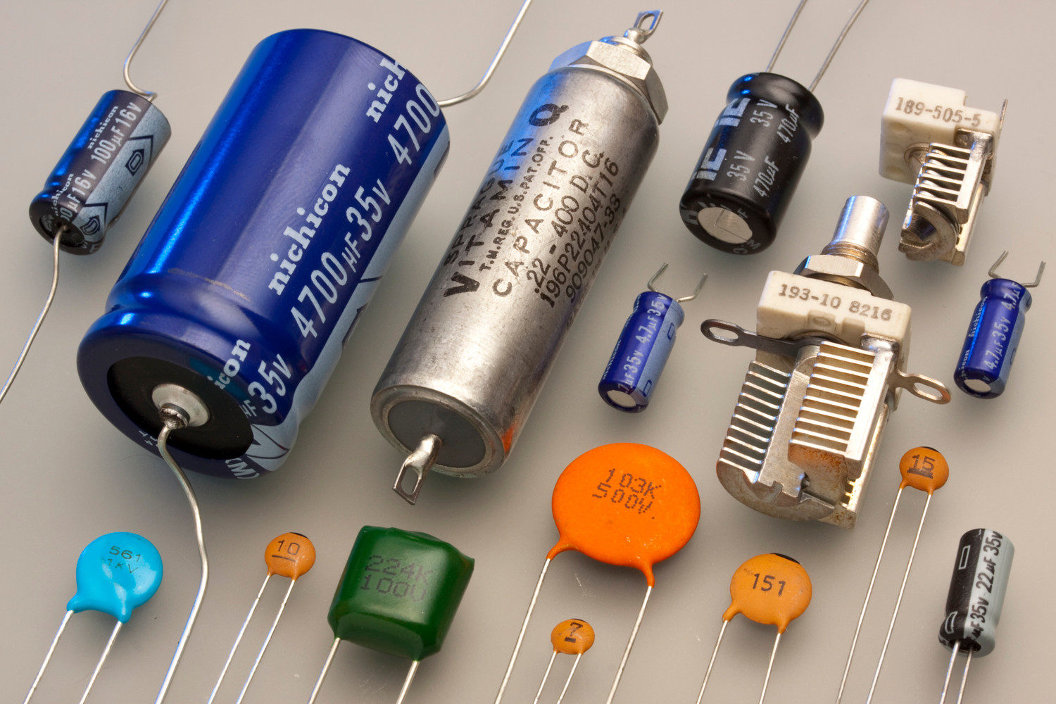 Types Of Capacitors Comlitetech