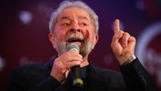 Lula é um candidato “radicalmente” moderado, diz Alberto Carlos Almeida
