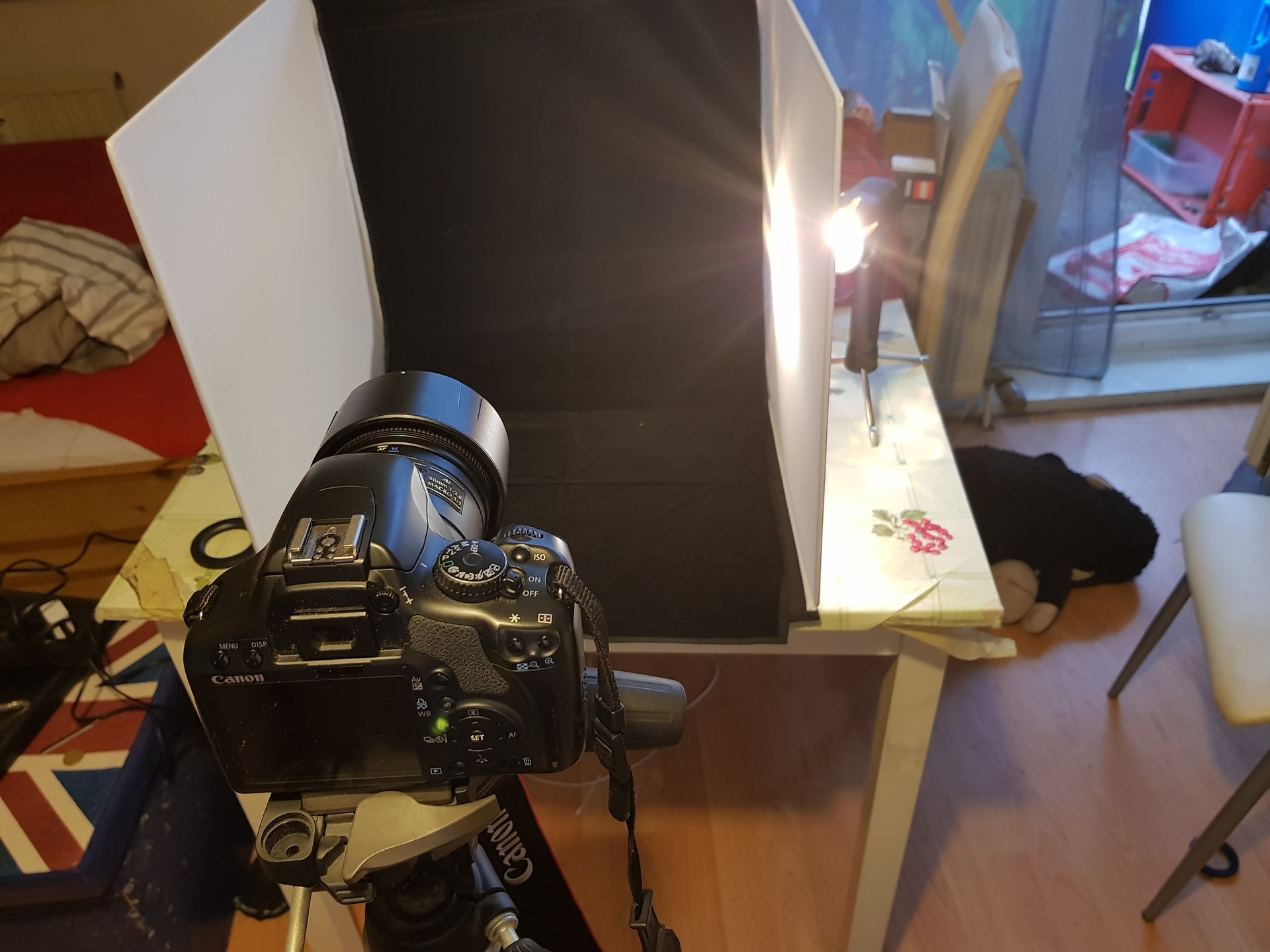 Photo set content media
