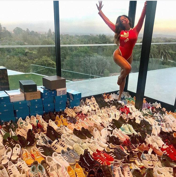 Beyoncé fecha com Adidas