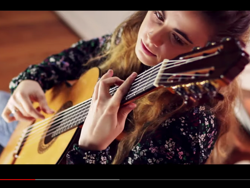 New video with Siccas Guitars!