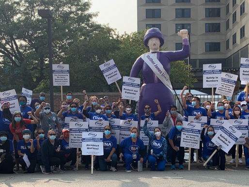 #StrikeforOurLivesUIC: Mother Jones on the Line with SEIU 73 & Illinois Nurses Association