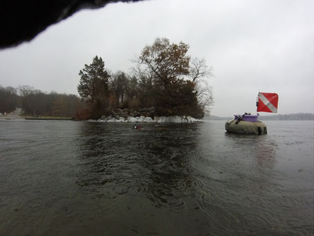 12 1 2018 Nagawicka Shore Dive in the Icy Waters