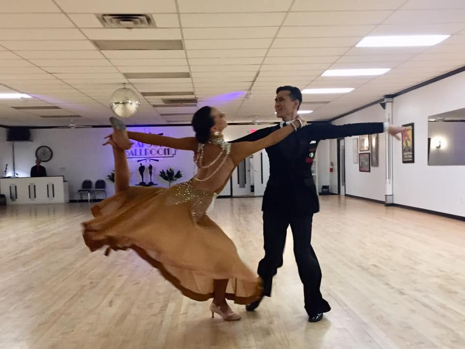 Dr.Jang & Adele's Waltz Show