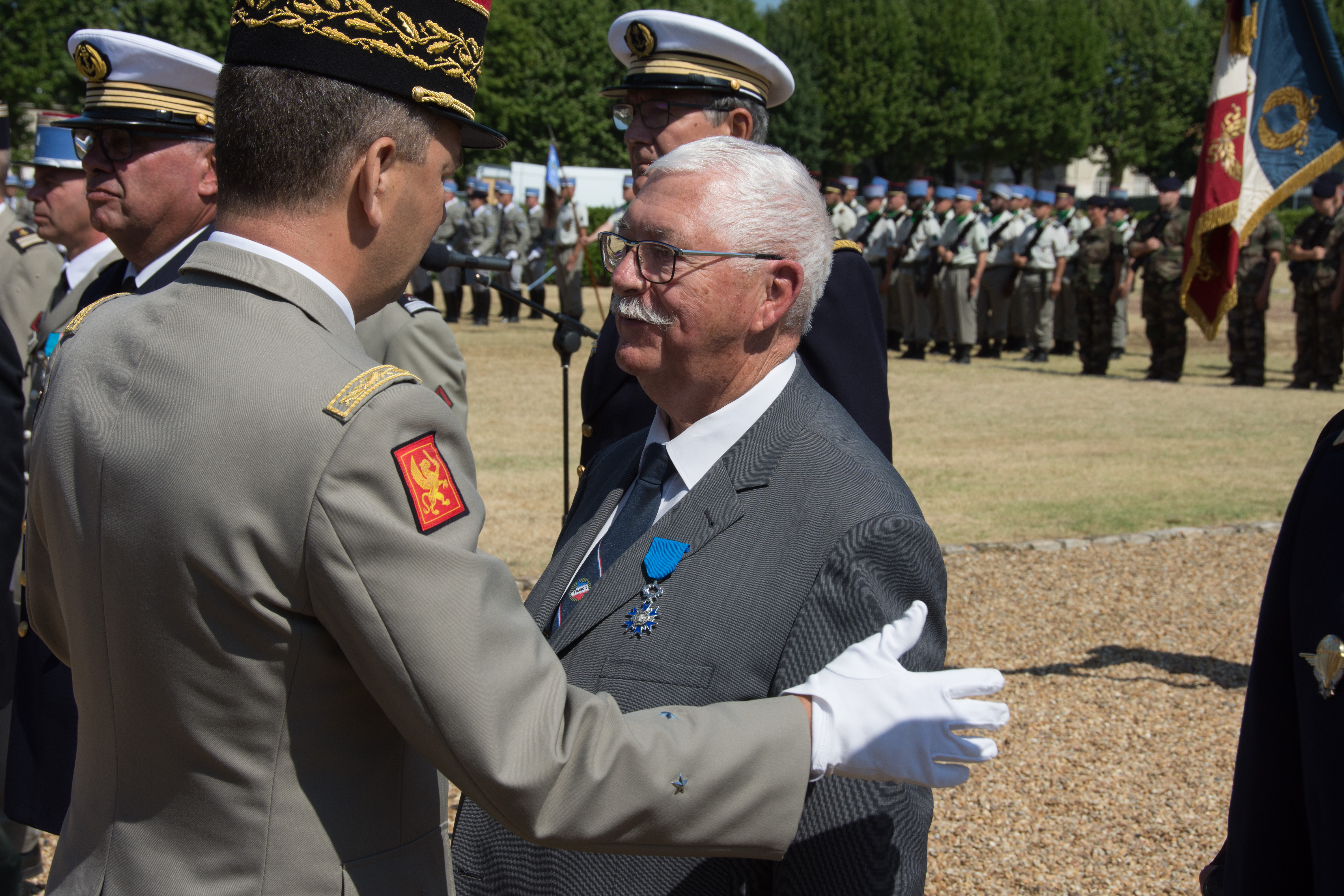 ASOR de Saumur : chevalier de l'Ordre National du Mérite : 14 juillet 2019 : Serge Chabiron content media
