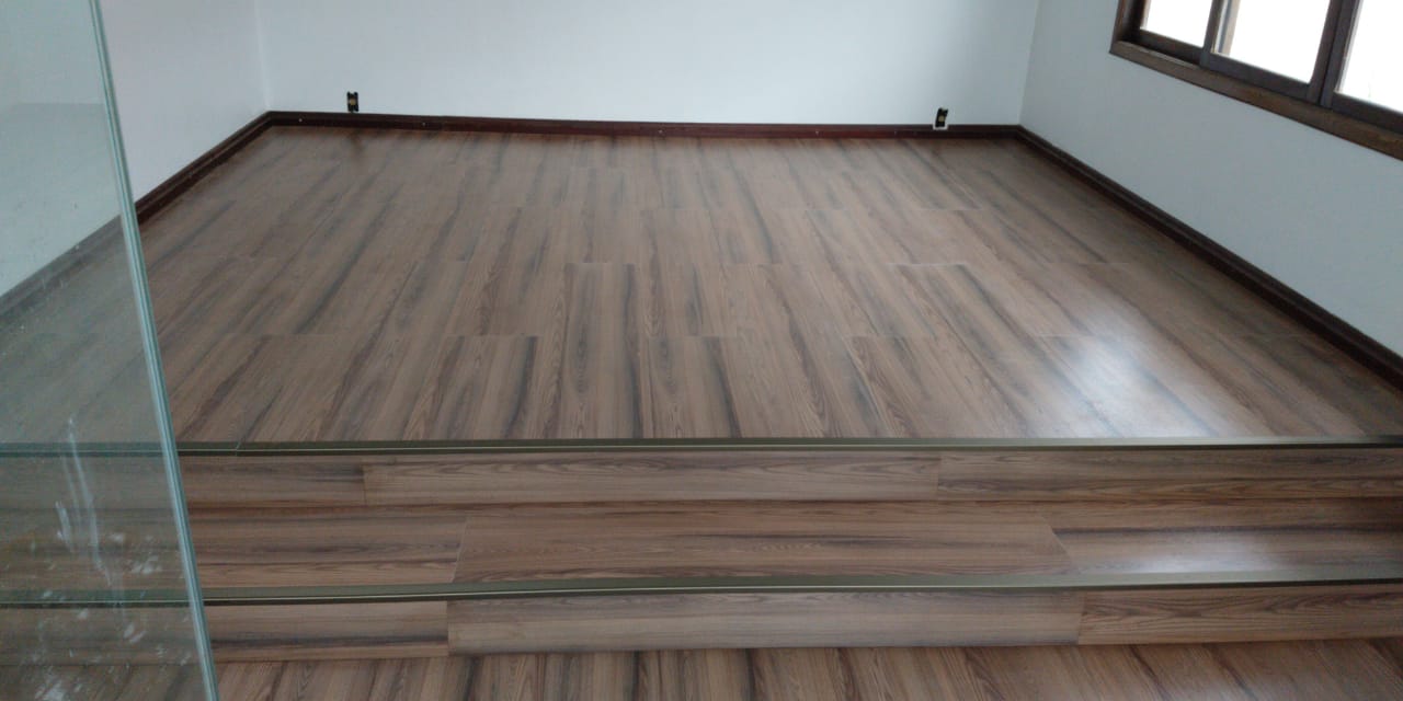 Piso laminado Carvalho Chamonix — foto 6