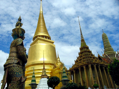 S houslemi po Bangkoku