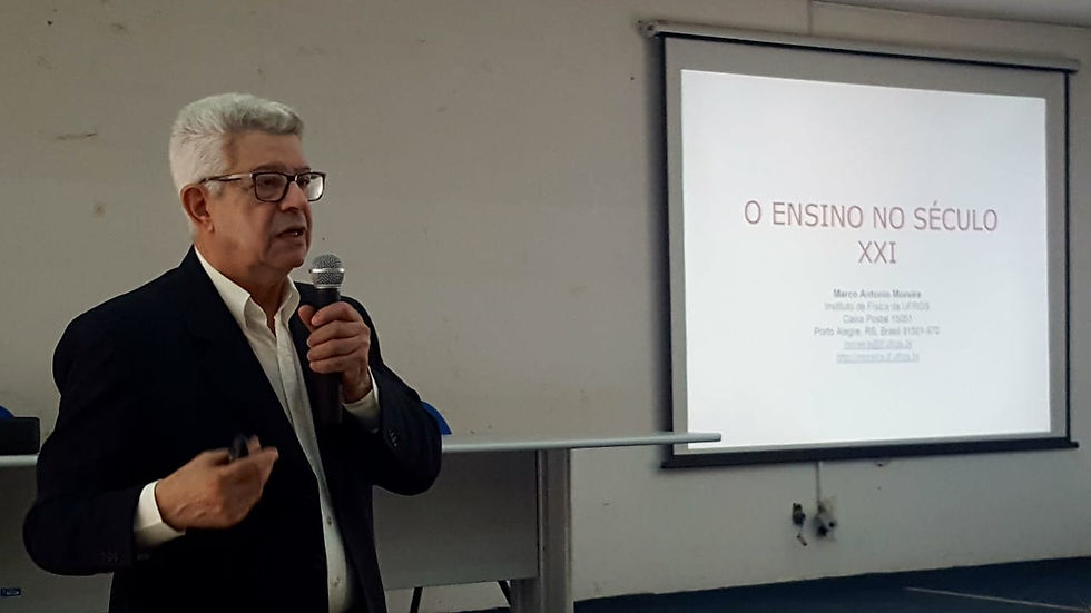 Palestra do professor Marcos Antonio Moreira na UFS