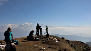 Optimal für Nepal-Einsteiger: Der Pikey Peak Trek mit Besuch der Patenkinder